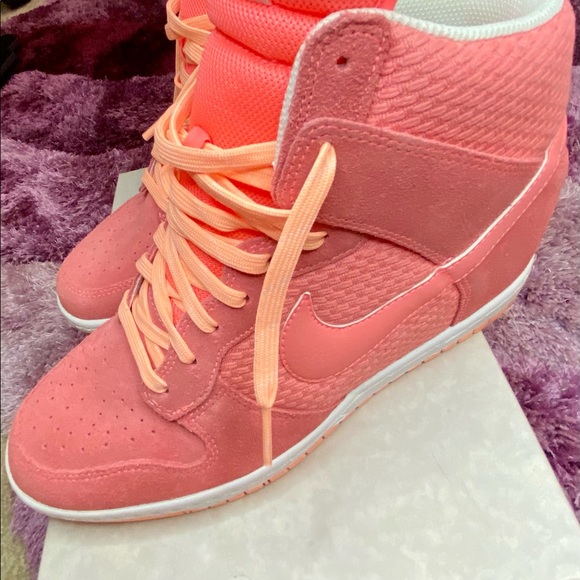 Nike Dunk Sky hi Wedge Sneakers - Picture 5 of 10